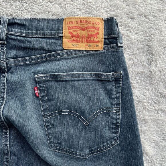 Levi's Men’s 505 Regular Fit Jeans Dark Blue Wash Stretch 36X35 00505-1330 - Picture 11 of 11